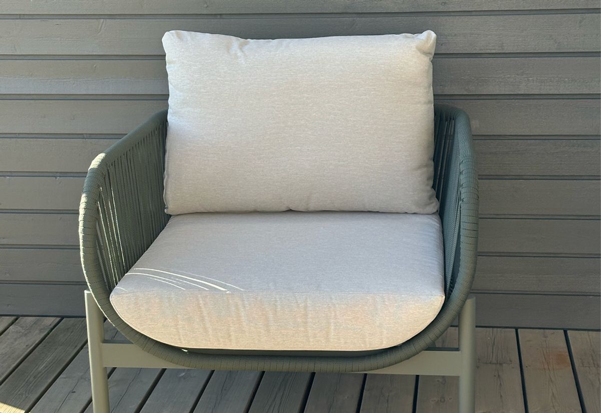 UTSOLGT. Solglimt, grønn/beige. Så mye møbler for pengene!